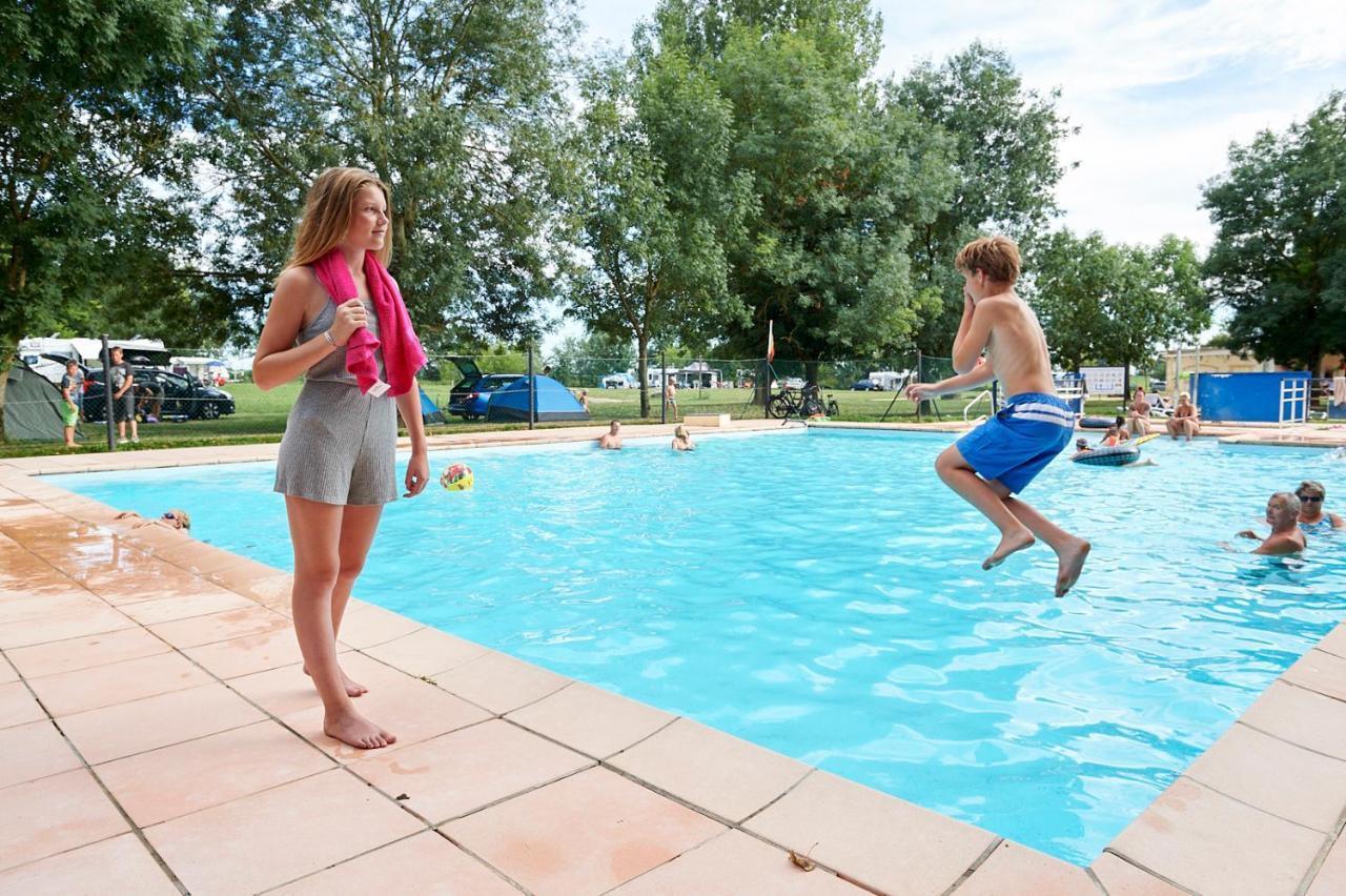 Camping Aux Rives Du Soleil Pont-de-Vaux Luaran gambar