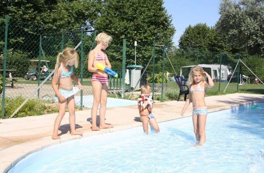 Camping Aux Rives Du Soleil Pont-de-Vaux Luaran gambar